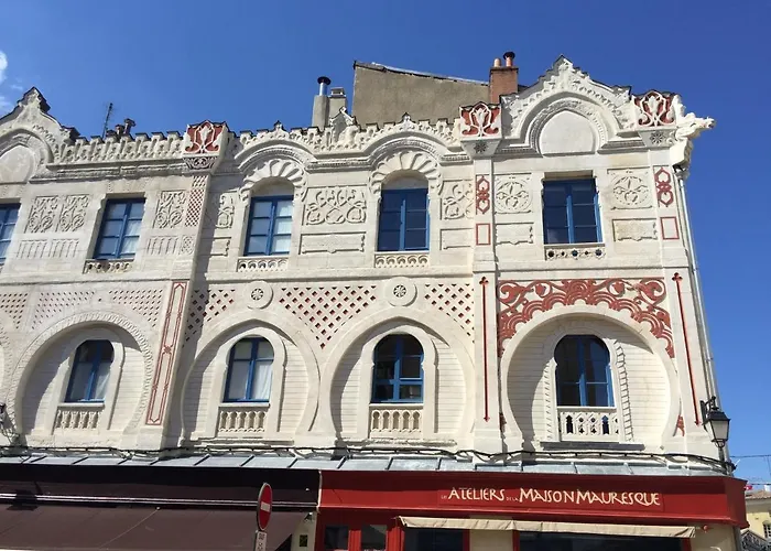 Charmant Studio Perche Au Coeur De Valence Historique * Valence