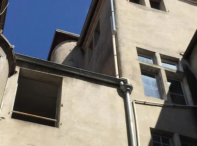 Apartman Charmant Studio Perche Au Coeur De Valence Historique Valence