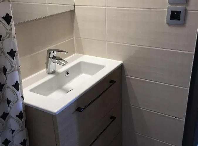 Charmant Studio Perché Au Cœur De Valence Historique Appartement Valence (Drome)